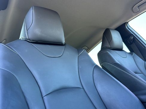 Used 2022 Toyota Prius Prime Limited image 20