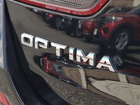 Used 2020 Kia Optima S image 30