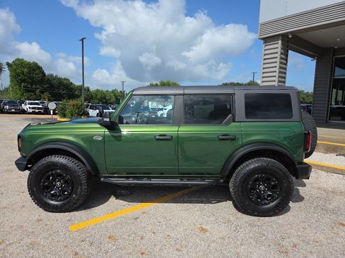 Used 2024 Ford Bronco Wildtrak AWD/4WD image 8