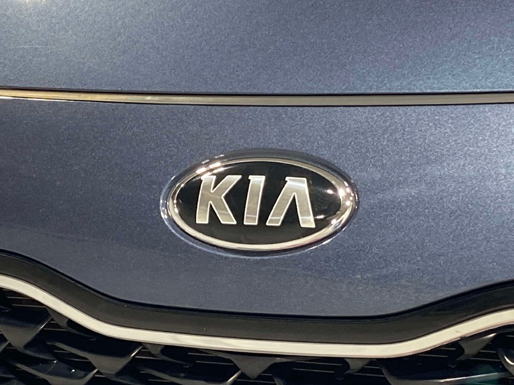 Used 2022 Kia Sportage LX AWD/4WD image 8