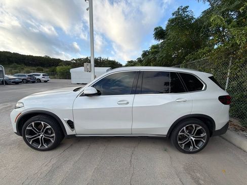 Used 2026 BMW X5 sDrive40i RWD image 2