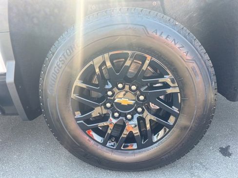 New 2026 Chevrolet Silverado EV LT image 16