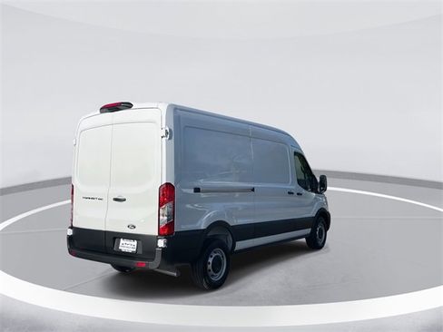 New 2026 Ford Transit 250 148 Medium Roof image 4