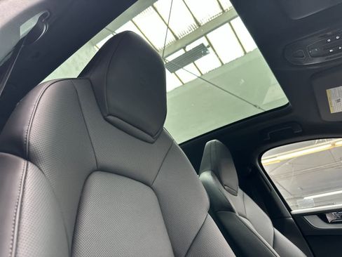 New 2026 Porsche Cayenne S AWD/4WD image 18
