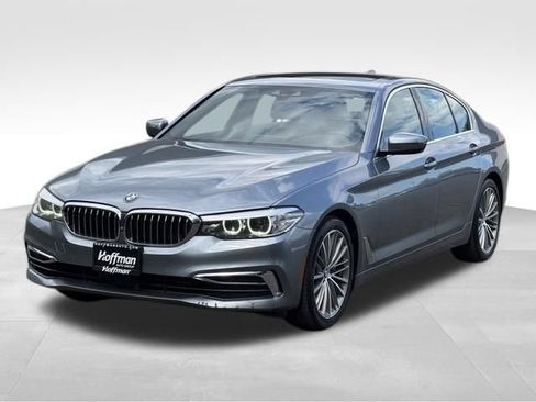 Used 2019 BMW 540i xDrive w/ Premium Package AWD/4WD image 3