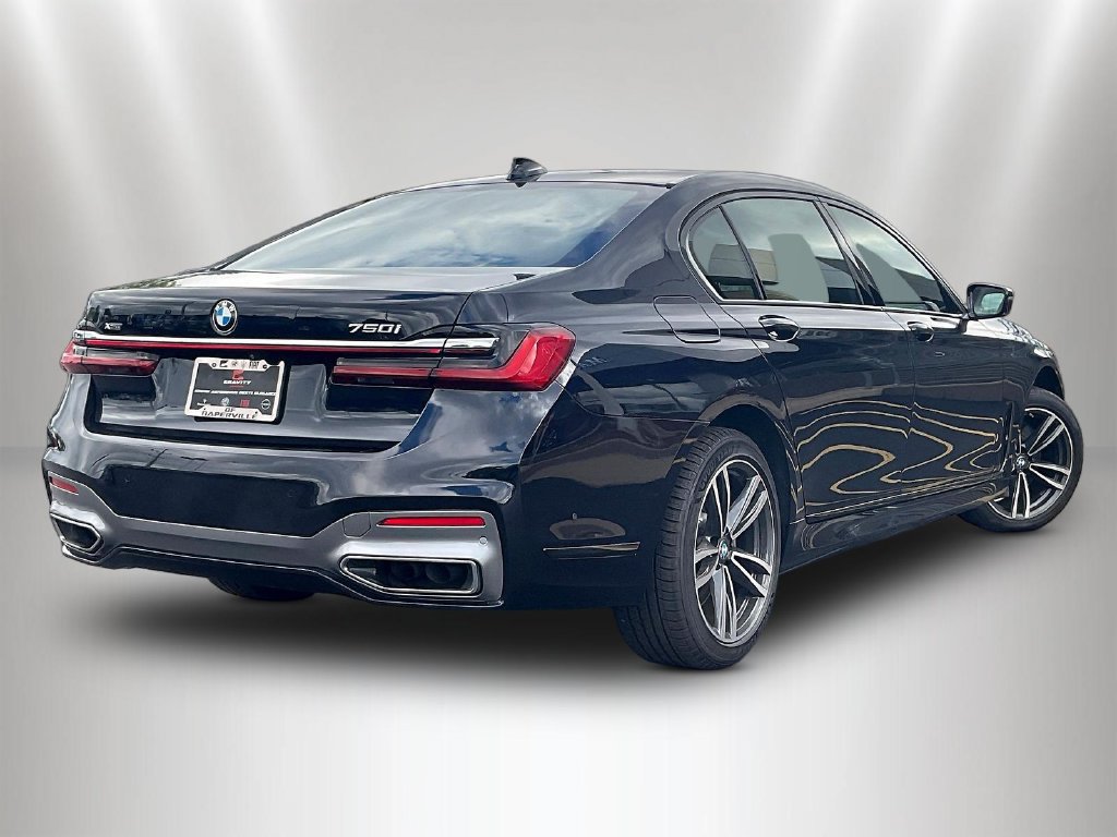 Used 2021 BMW 750i xDrive w/ M Sport Package AWD/4WD image 6