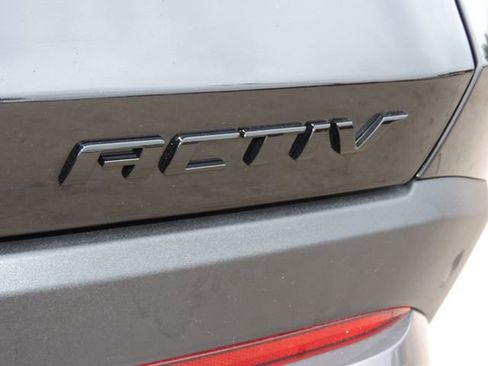 Certified 2026 Chevrolet Equinox ACTIV AWD/4WD image 12