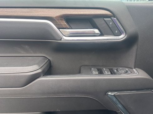 Used 2023 Chevrolet Silverado 1500 LT image 10