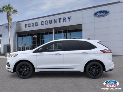 New 2024 Ford Edge SE w/ Black Appearance Package