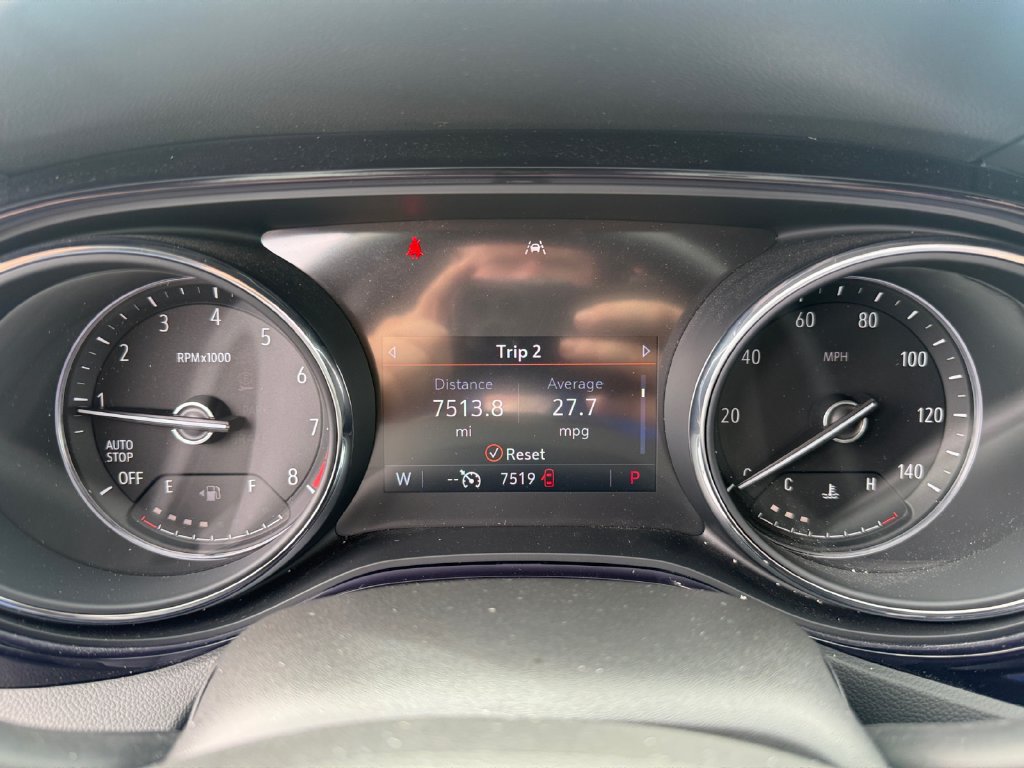 Used 2023 Buick Encore GX Select w/ Sport Touring Package FWD image 17