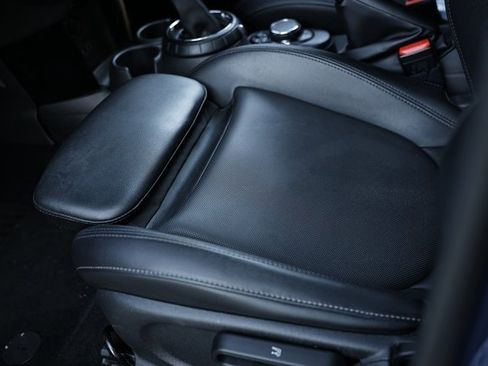 Used 2017 MINI Cooper S image 21