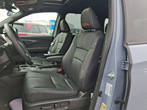 Certified 2023 Honda Passport TrailSport image 13