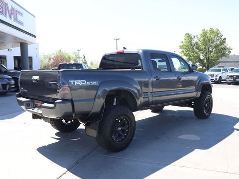 Used 2015 Toyota Tacoma 4x4 Double Cab image 6