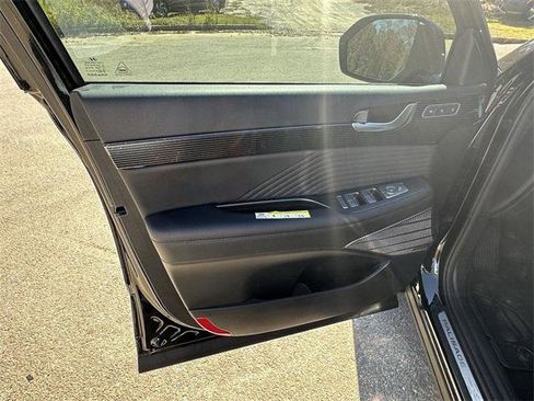 New 2025 Hyundai Palisade Calligraphy image 10
