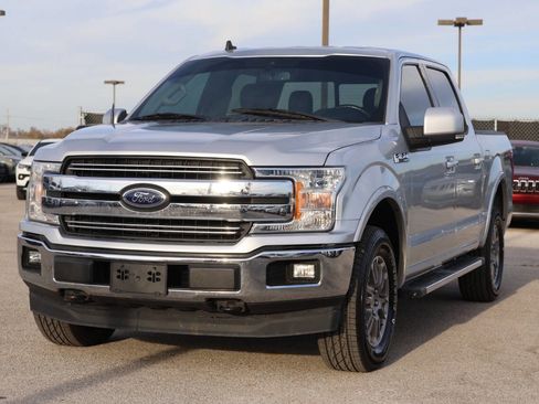 Used 2019 Ford F150 Lariat w/ Trailer Tow Package image 6
