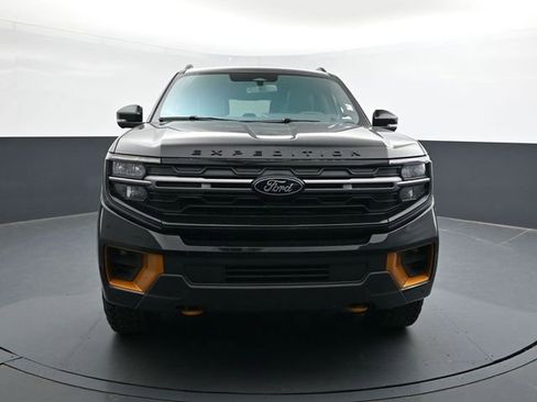 Certified 2025 Ford Expedition Tremor image 2