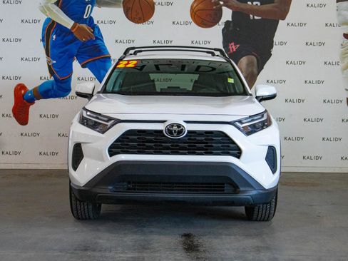 Used 2022 Toyota RAV4 XLE w/ Convenience Package image 20