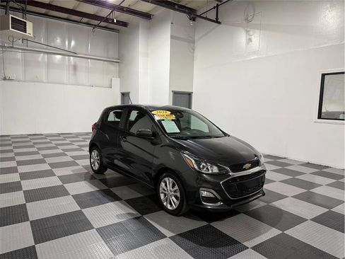 Used 2021 Chevrolet Spark LT image 2
