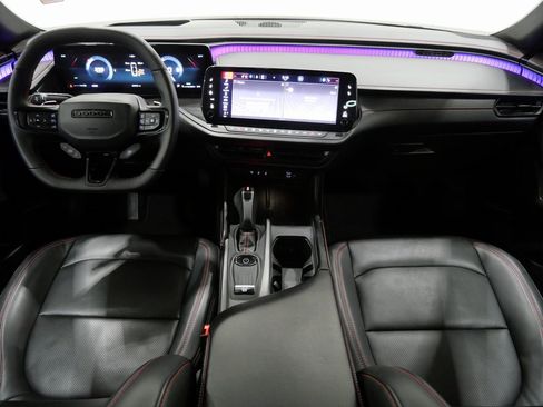 Used 2024 Dodge Charger R/T w/ Plus Group image 11