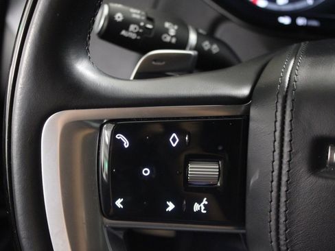 Used 2023 Land Rover Range Rover SE image 21