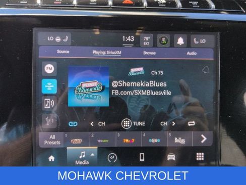 Used 2023 Jeep Grand Cherokee Altitude AWD/4WD image 13