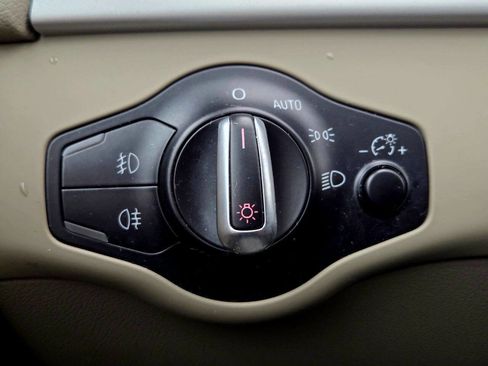 Used 2012 Audi A4 2.0T Premium Plus w/ Premium Plus Pkg image 33