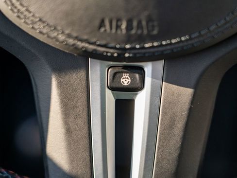 Used 2021 BMW X6 M w/ Competition Package image 33