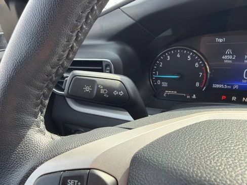Used 2024 Ford Explorer XLT w/ Equipment Group 202A AWD/4WD image 39
