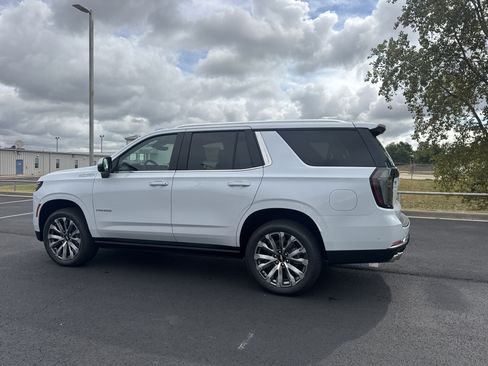 New 2026 Chevrolet Tahoe High Country AWD/4WD image 2