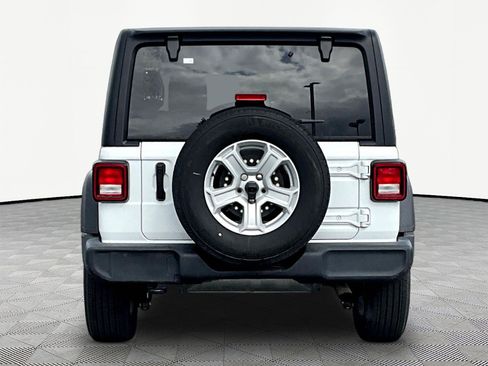 Used 2022 Jeep Wrangler Unlimited Sport AWD/4WD image 5