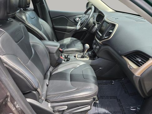 Used 2015 Jeep Cherokee Limited AWD/4WD image 31