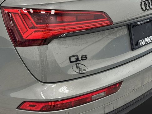 Used 2023 Audi Q5 e Prestige w/ Prestige Package image 36