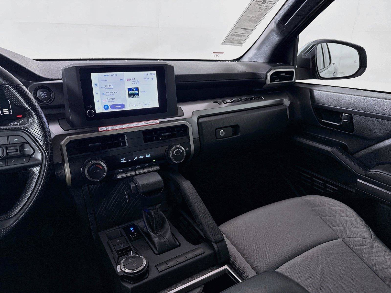 Certified 2026 Toyota Tacoma SR5 AWD/4WD image 29