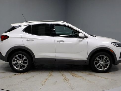 Used 2023 Buick Encore GX Essence w/ Experience Buick Package AWD/4WD image 6