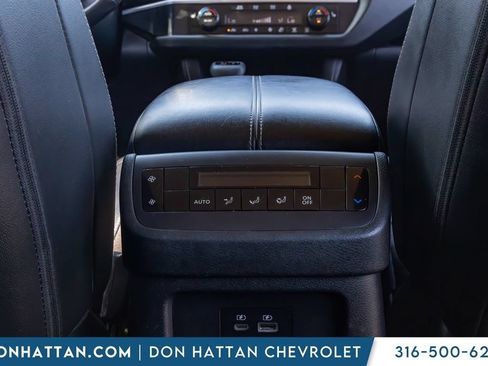 Used 2023 Nissan Pathfinder SL AWD/4WD image 17