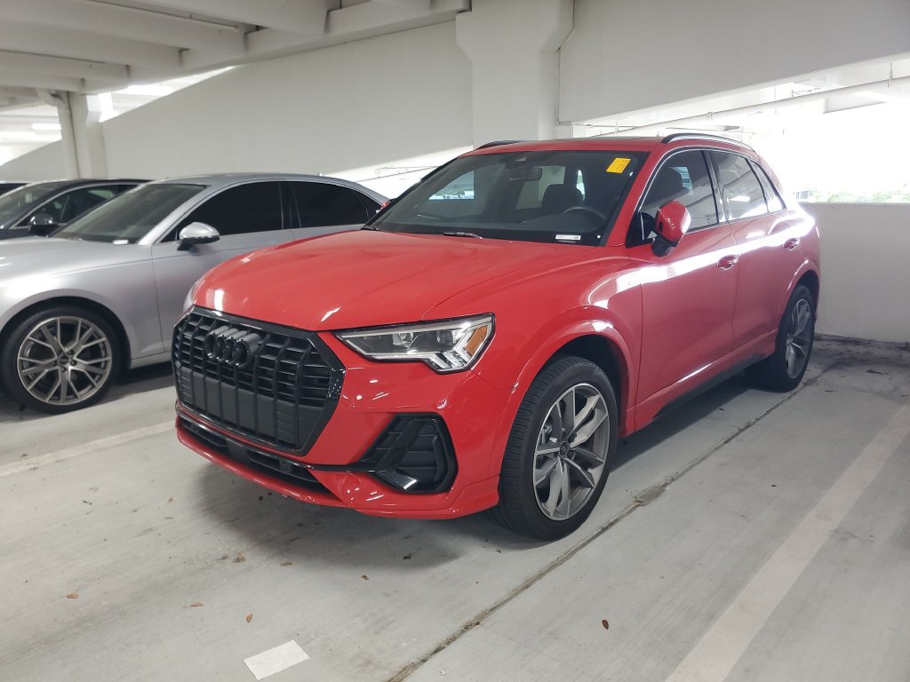 Used 2024 Audi Q3 2.0T Premium AWD/4WD image 1