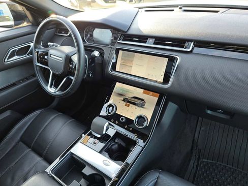Used 2021 Land Rover Range Rover Velar R-Dynamic S image 10
