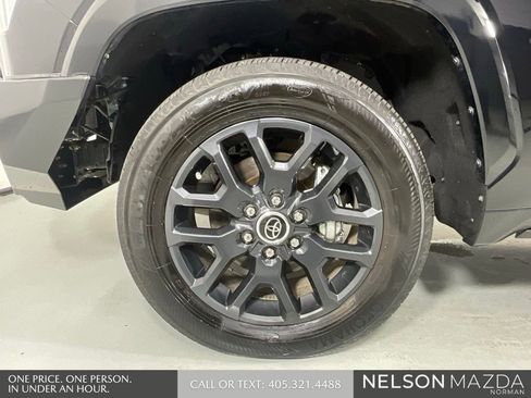 Used 2023 Toyota Tundra Platinum AWD/4WD image 10