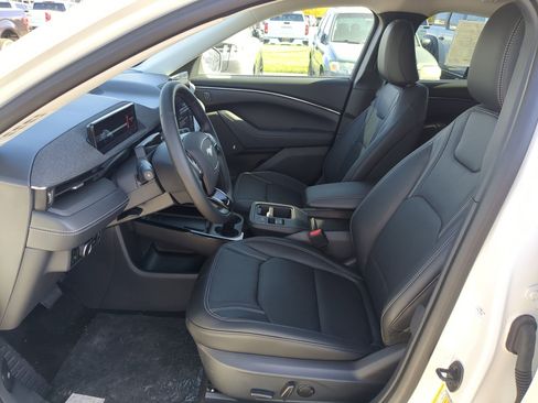 New 2025 Ford Mustang Mach-E Premium image 14