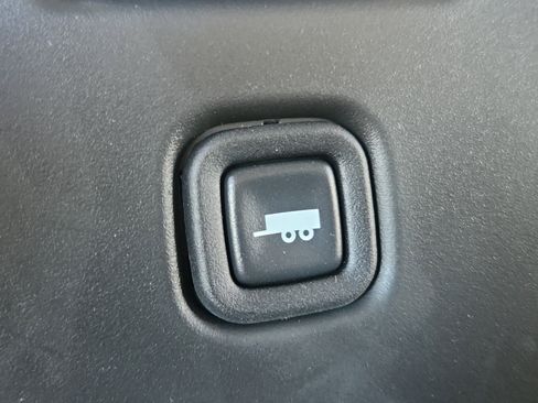 New 2025 GMC Savana 3500 w/ Power Convenience Package image 20