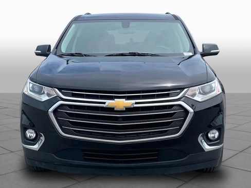 Used 2019 Chevrolet Traverse LT FWD image 4