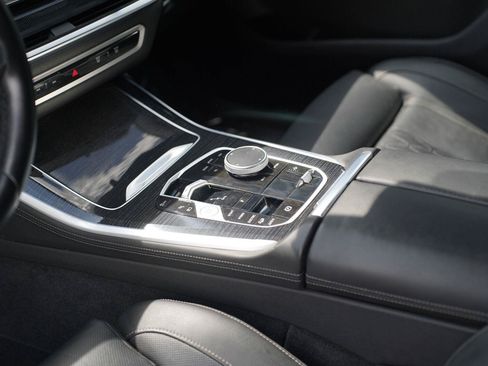 Used 2024 BMW X5 xDrive50e w/ M Sport Package AWD/4WD image 10
