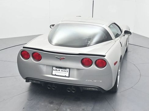 Used 2005 Chevrolet Corvette Coupe w/ Preferred Equipment Group RWD image 45