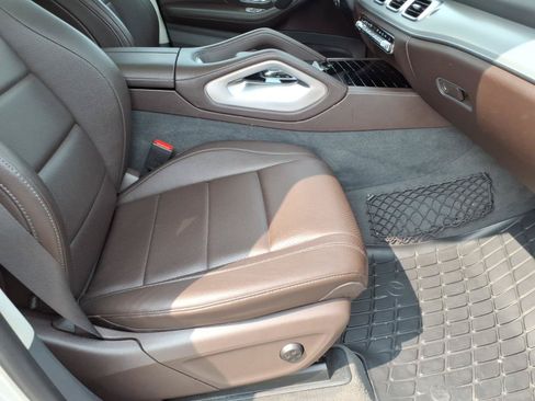 Used 2020 Mercedes-Benz GLS 450 4MATIC image 24