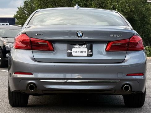 Used 2018 BMW 530i xDrive AWD/4WD image 4