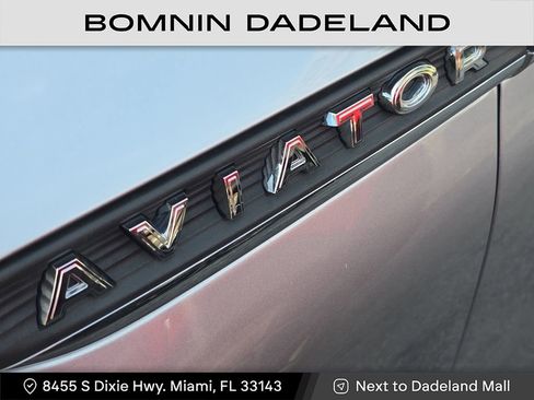 Used 2023 Lincoln Aviator Reserve image 10