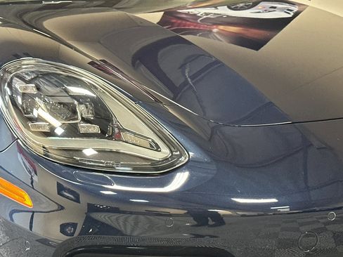 Used 2019 Porsche Panamera RWD image 44