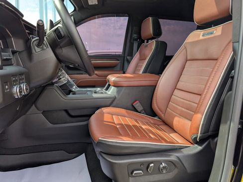 Used 2024 GMC Sierra 2500 Denali Ultimate image 26