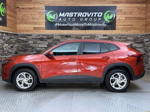 Used 2024 Chevrolet Trax LS FWD image 5