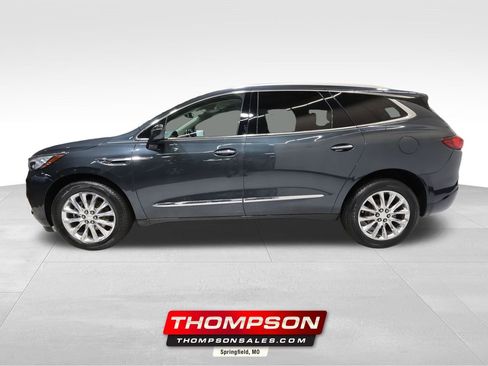 Used 2018 Buick Enclave Premium w/ Trailering Package AWD/4WD image 1